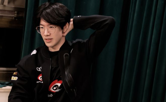 Device首秀出问题，怒斥主办方